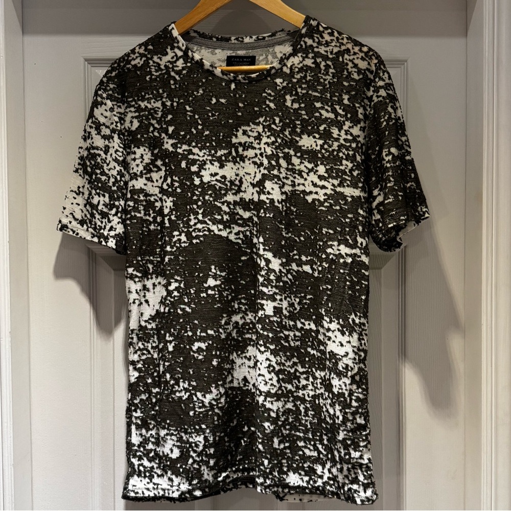 Zara Monochrome Abstract Short Sleeve Tee